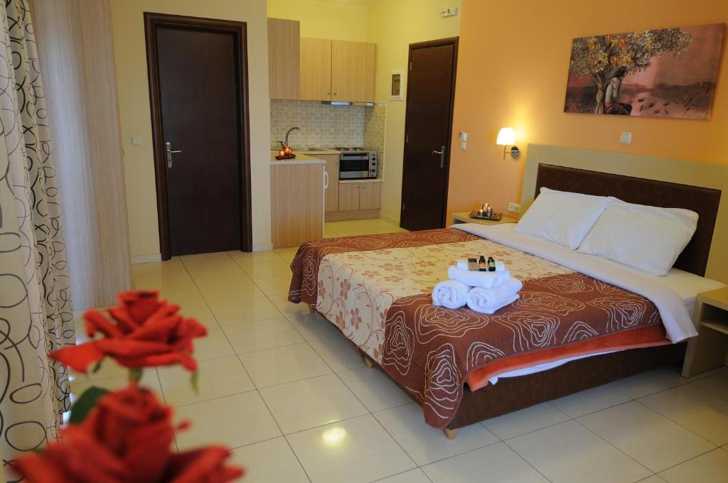 Faros Luxury Suites Marathópolis Camera foto