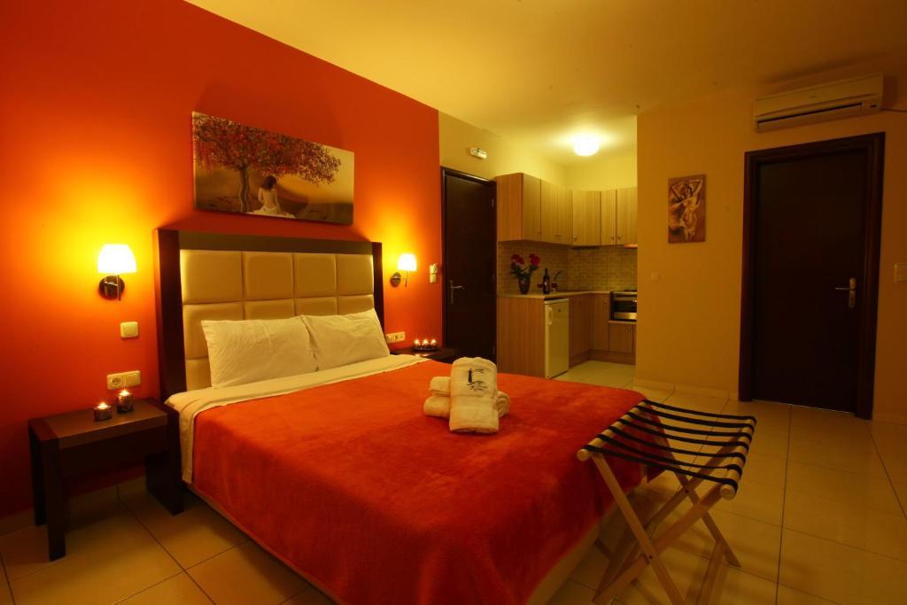 Faros Luxury Suites Marathópolis Camera foto